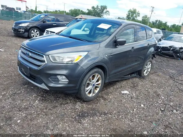 1FMCU9GDXHUA32971 2017 FORD ESCAPE - Image 2