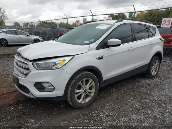 1FMCU9GDXHUA35448 2017 FORD ESCAPE - Image 2