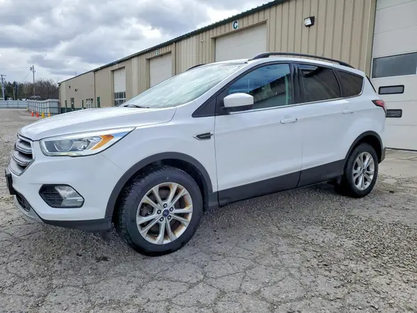 1FMCU9GDXHUA37328 2017 FORD ESCAPE - Image 1