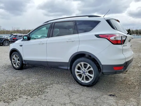 1FMCU9GDXHUA37328 2017 FORD ESCAPE - Image 2