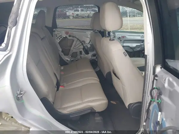1FMCU9GDXHUA46689 2017 FORD ESCAPE - Image 8