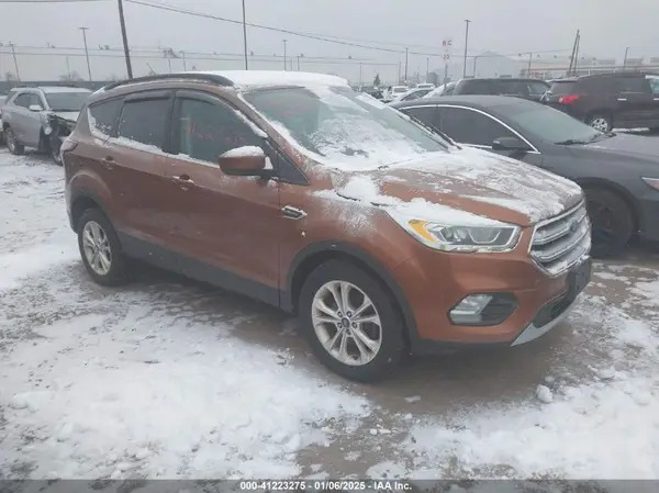 1FMCU9GDXHUA86982 2017 FORD ESCAPE - Image 1