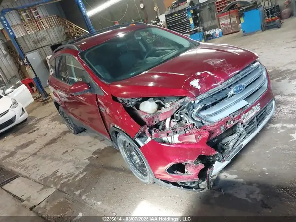 1FMCU9GDXHUA96847 2017 FORD ESCAPE - Image 1