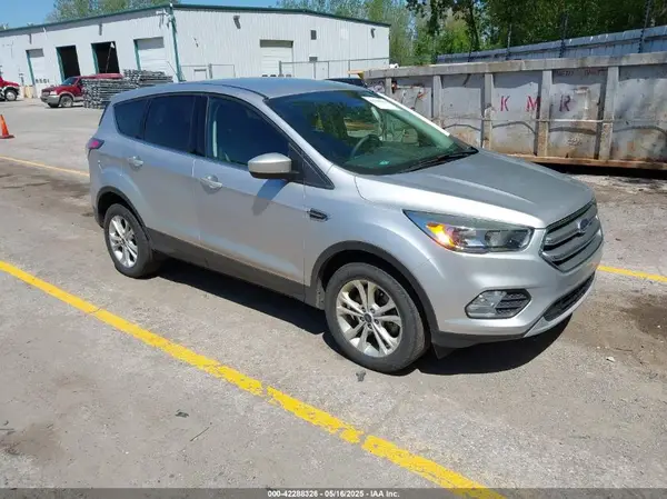 1FMCU9GDXHUB15025 2017 FORD ESCAPE - Image 1