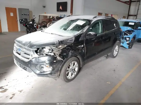 1FMCU9GDXHUB24596 2017 FORD ESCAPE - Image 2