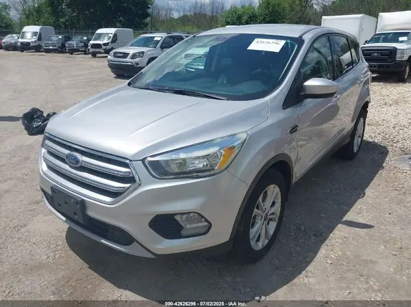 1FMCU9GDXHUB98195 2017 FORD ESCAPE - Image 2