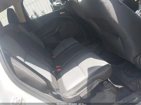1FMCU9GDXHUC16596 2017 FORD ESCAPE - Image 8