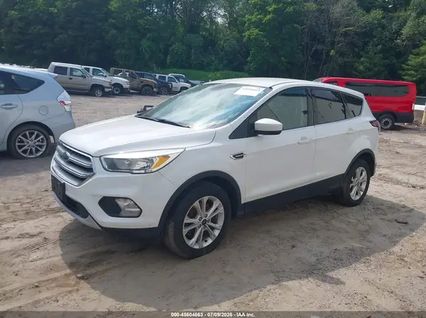 1FMCU9GDXHUC27629 2017 FORD ESCAPE - Image 2