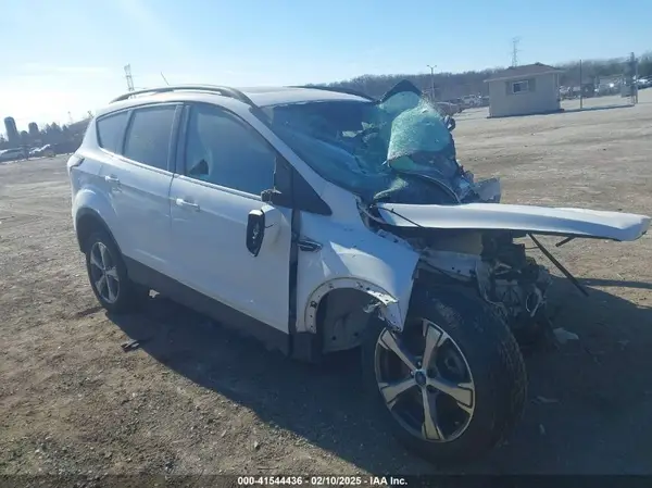 1FMCU9GDXHUC32331 2017 FORD ESCAPE - Image 1
