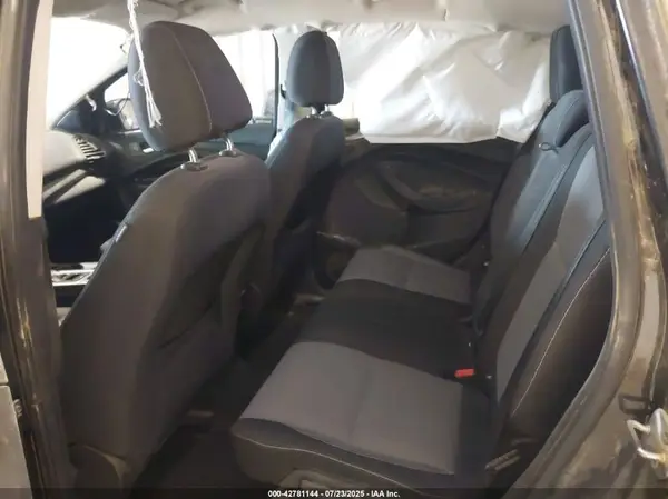 1FMCU9GDXHUC49484 2017 FORD ESCAPE - Image 8