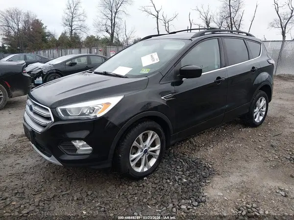 1FMCU9GDXHUC58718 2017 FORD ESCAPE - Image 2