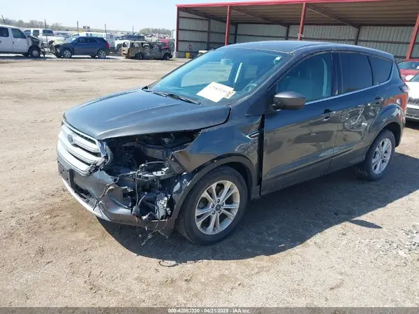 1FMCU9GDXHUC62428 2017 FORD ESCAPE - Image 2