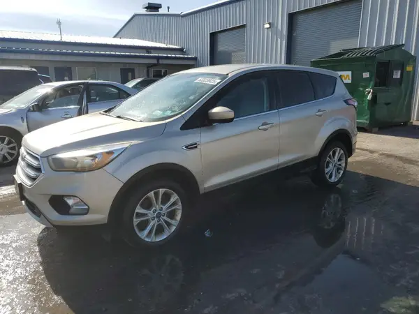 1FMCU9GDXHUC70366 2017 FORD ESCAPE - Image 1
