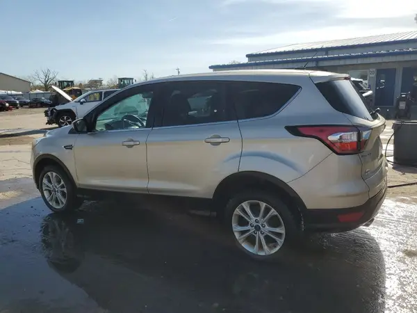 1FMCU9GDXHUC70366 2017 FORD ESCAPE - Image 2