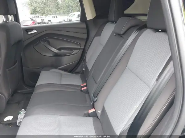 1FMCU9GDXHUC70416 2017 FORD ESCAPE - Image 8