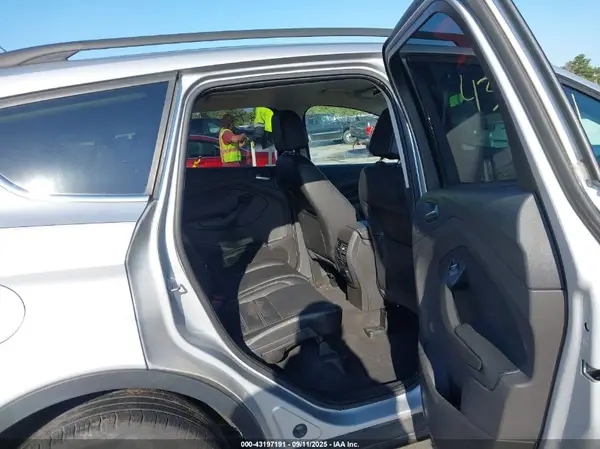 1FMCU9GDXHUC75938 2017 FORD ESCAPE - Image 8
