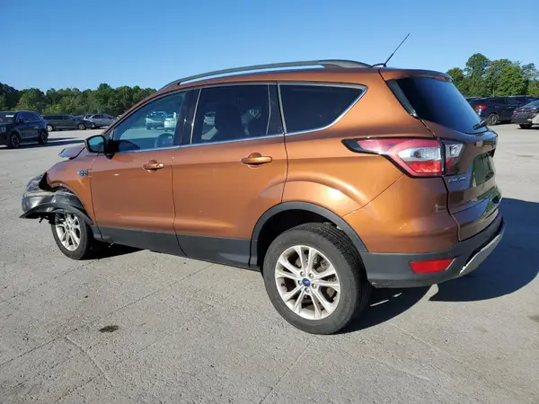 1FMCU9GDXHUC81786 2017 FORD ESCAPE - Image 2