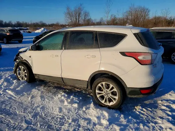 1FMCU9GDXHUC97356 2017 FORD ESCAPE - Image 2