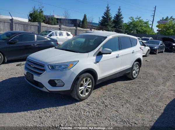 1FMCU9GDXHUC99964 2017 FORD ESCAPE - Image 2
