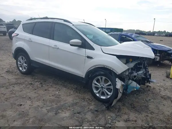 1FMCU9GDXHUD02250 2017 FORD ESCAPE - Image 1