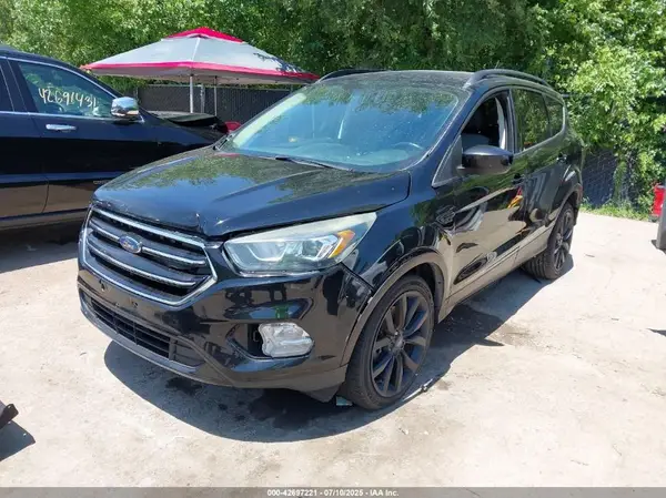 1FMCU9GDXHUD11112 2017 FORD ESCAPE - Image 2