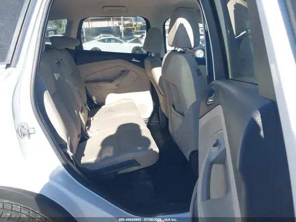1FMCU9GDXHUD45471 2017 FORD ESCAPE - Image 8