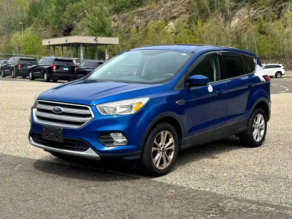 1FMCU9GDXHUD47298 2017 FORD ESCAPE - Image 2