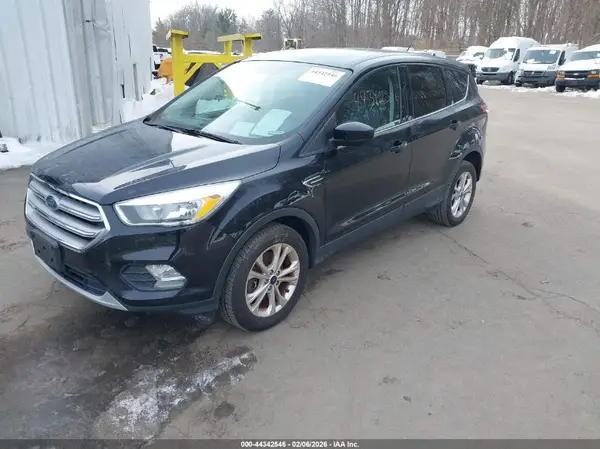 1FMCU9GDXHUD48001 2017 FORD ESCAPE - Image 2