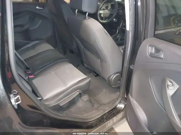 1FMCU9GDXHUD48001 2017 FORD ESCAPE - Image 8
