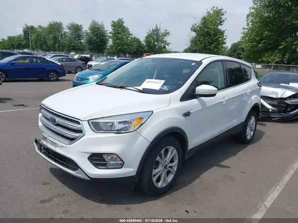 1FMCU9GDXHUD99675 2017 FORD ESCAPE - Image 2