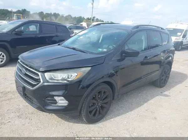 1FMCU9GDXHUE19987 2017 FORD ESCAPE - Image 2