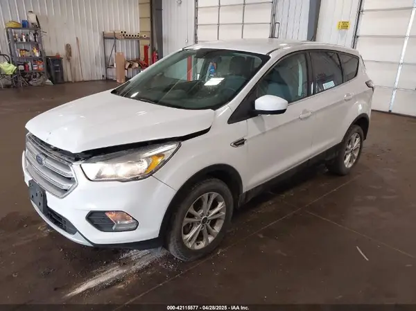 1FMCU9GDXHUE39480 2017 FORD ESCAPE - Image 2