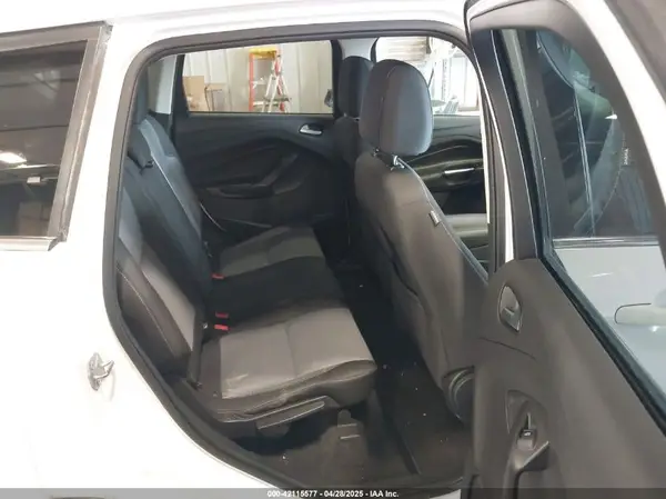 1FMCU9GDXHUE39480 2017 FORD ESCAPE - Image 8