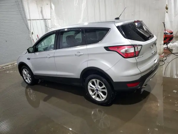 1FMCU9GDXHUE62192 2017 FORD ESCAPE - Image 2