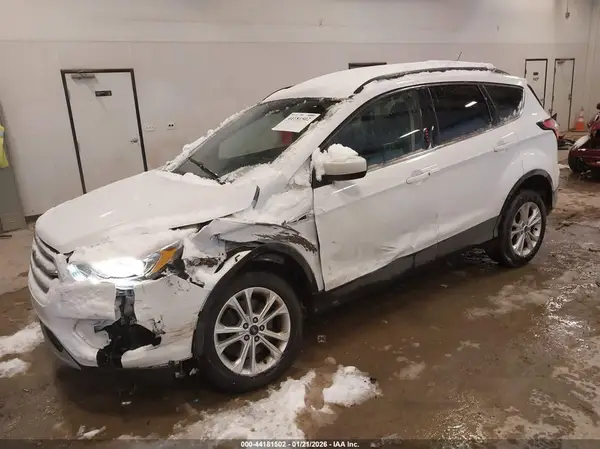 1FMCU9GDXHUE66159 2017 FORD ESCAPE - Image 2