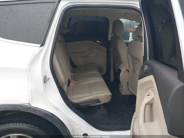1FMCU9GDXHUE76870 2017 FORD ESCAPE - Image 8