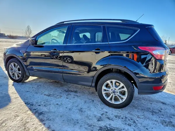 1FMCU9GDXJUA00270 2018 FORD ESCAPE - Image 2