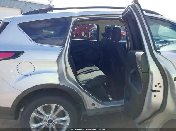 1FMCU9GDXJUA12161 2018 FORD ESCAPE - Image 8
