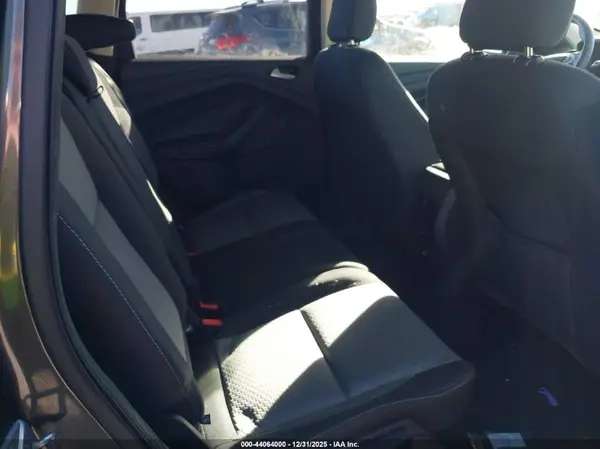 1FMCU9GDXJUA12452 2018 FORD ESCAPE - Image 8