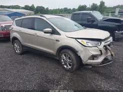 1FMCU9GDXJUA38646 2018 FORD ESCAPE