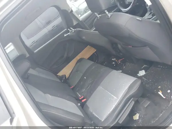 1FMCU9GDXJUA38646 2018 FORD ESCAPE - Image 8