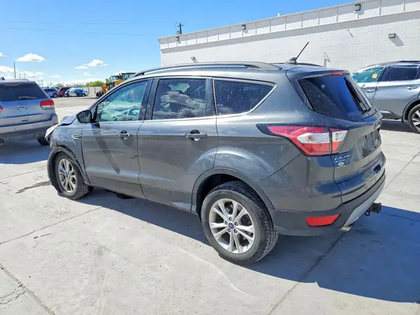 1FMCU9GDXJUA55818 2018 FORD ESCAPE - Image 2
