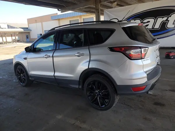 1FMCU9GDXJUA56984 2018 FORD ESCAPE - Image 2