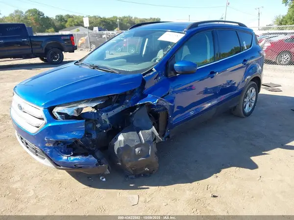 1FMCU9GDXJUA65457 2018 FORD ESCAPE - Image 2