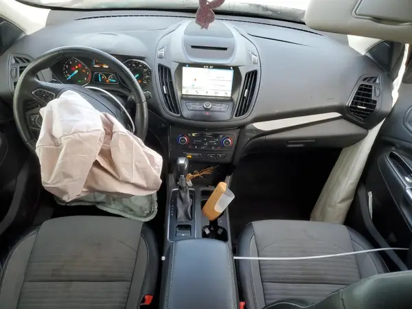 1FMCU9GDXJUA92173 2018 FORD ESCAPE - Image 8