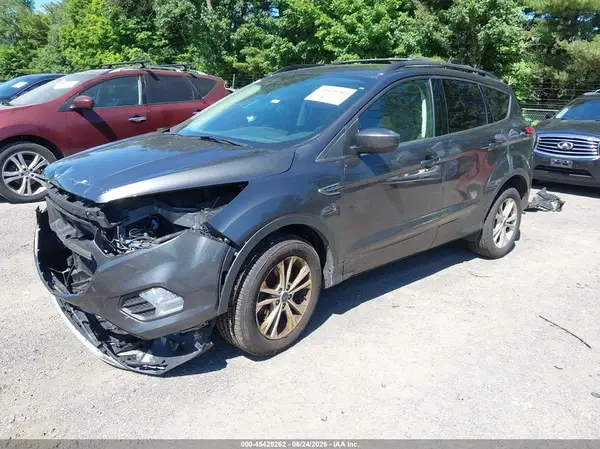 1FMCU9GDXJUB07013 2018 FORD ESCAPE - Image 2