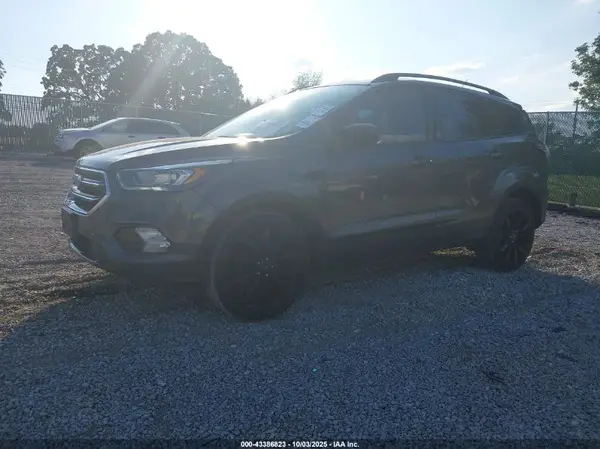 1FMCU9GDXJUB07285 2018 FORD ESCAPE - Image 2