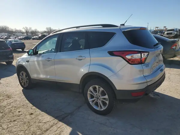 1FMCU9GDXJUB12132 2018 FORD ESCAPE - Image 2
