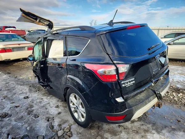 1FMCU9GDXJUB21607 2018 FORD ESCAPE - Image 2