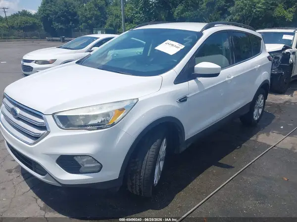 1FMCU9GDXJUB29142 2018 FORD ESCAPE - Image 2
